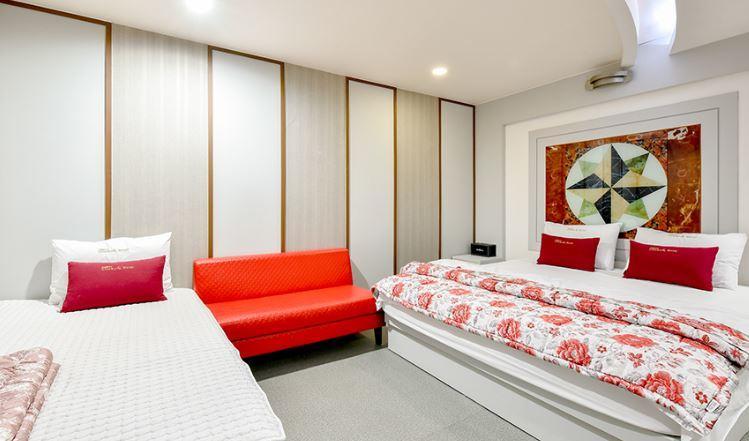 Click 21 Motel Busan Eksteriør billede