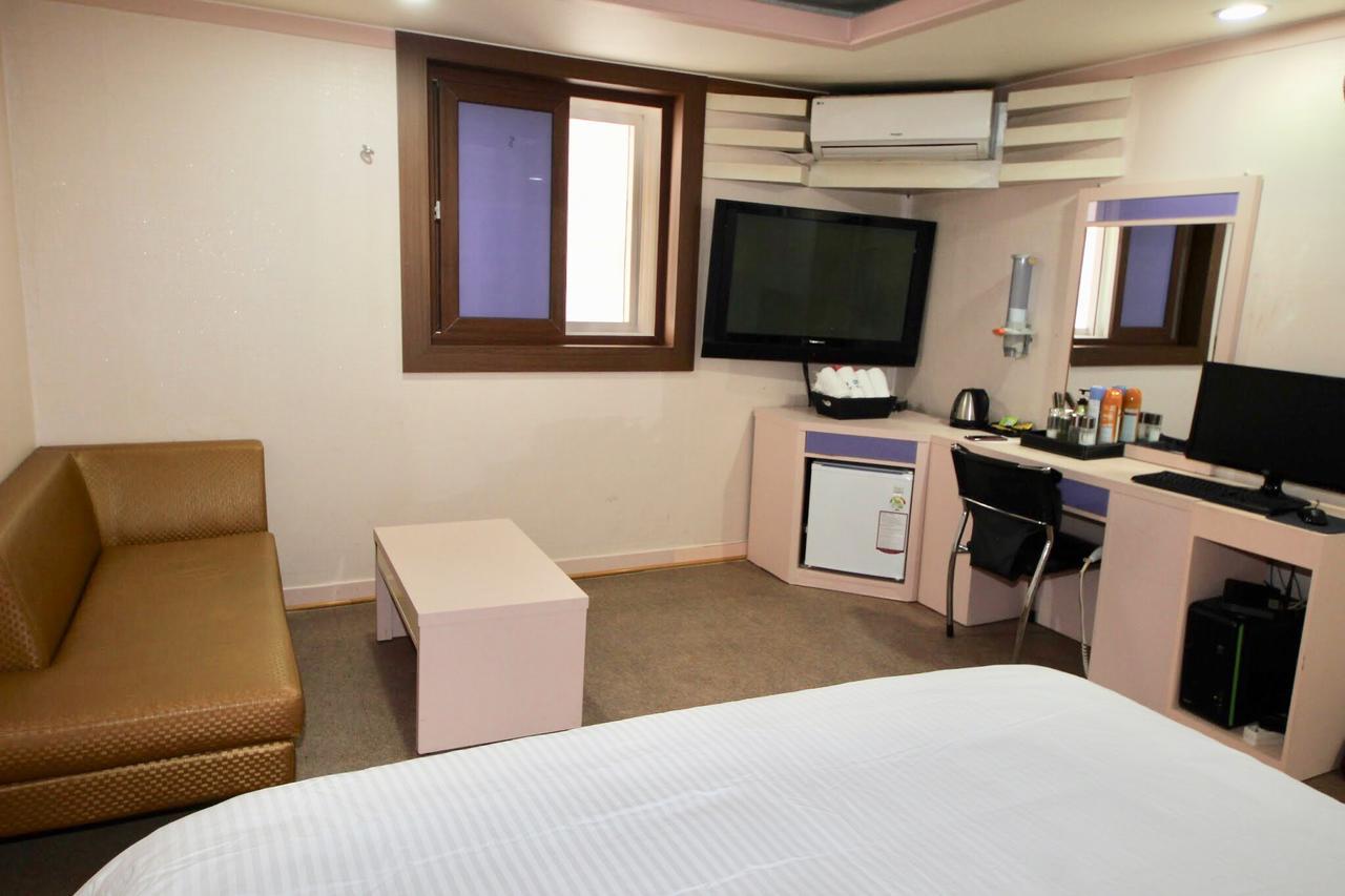 Click 21 Motel Busan Eksteriør billede