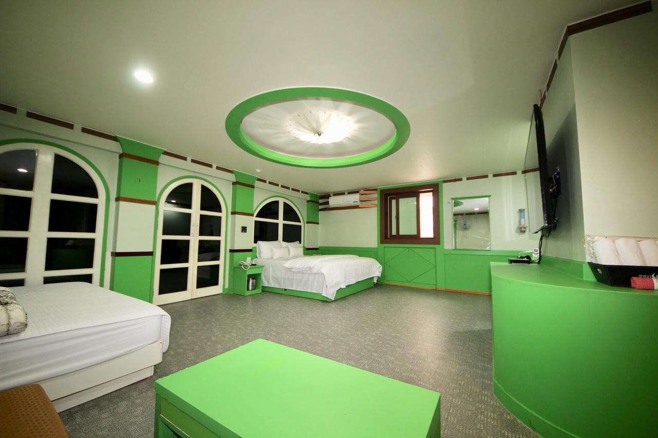 Click 21 Motel Busan Eksteriør billede